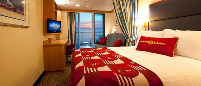 Disney-Dream-Verandah-Stateroom