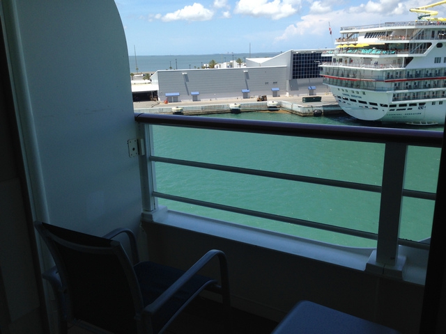 Disney-Cruise-Dream-Stateroom-Verandah