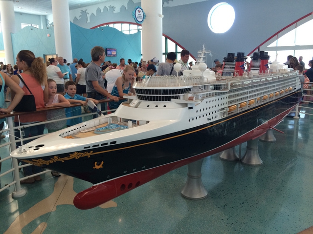 Disney-Cruise-Line-Cruise-Model2