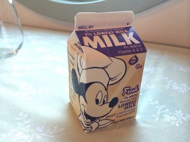 Disney-Cruise-Dream-MickeyMouse-Milk1