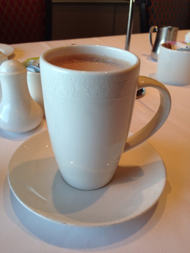 Disney-Cruise-Dream-Royal-Palace-Breakfast1