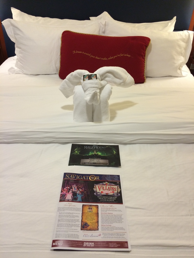Disney Cruise Dream Stateroom Bed