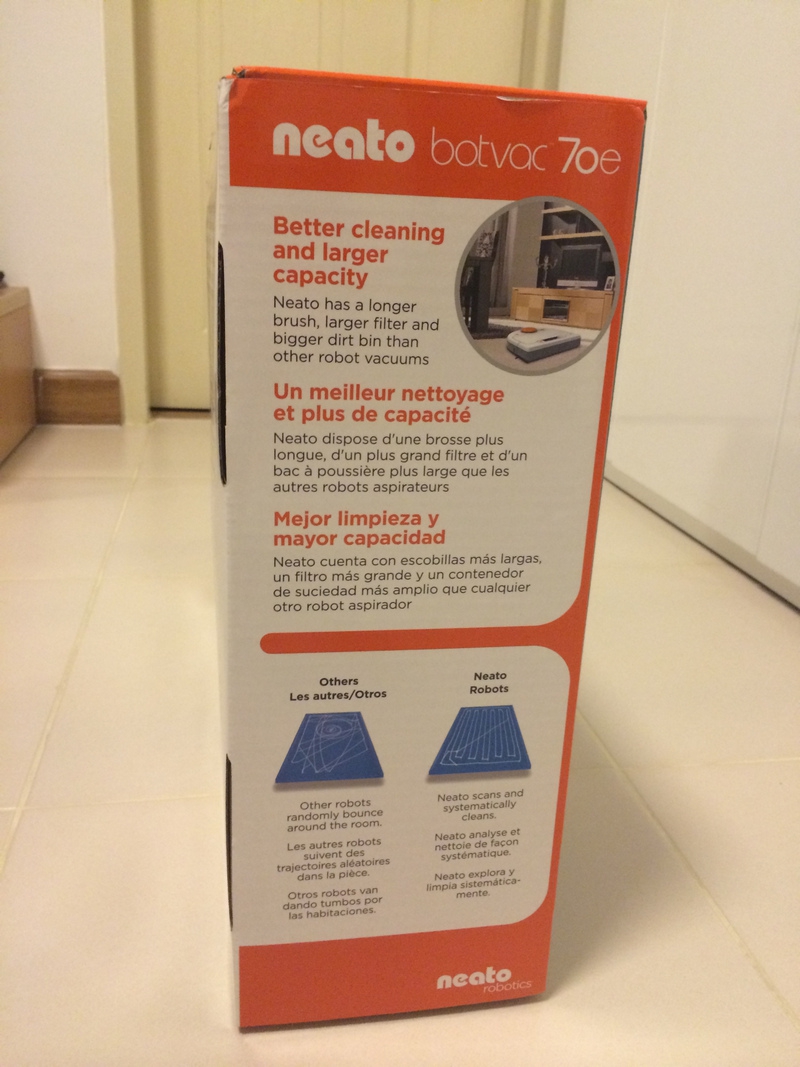 neato-botvac-70e-box-left