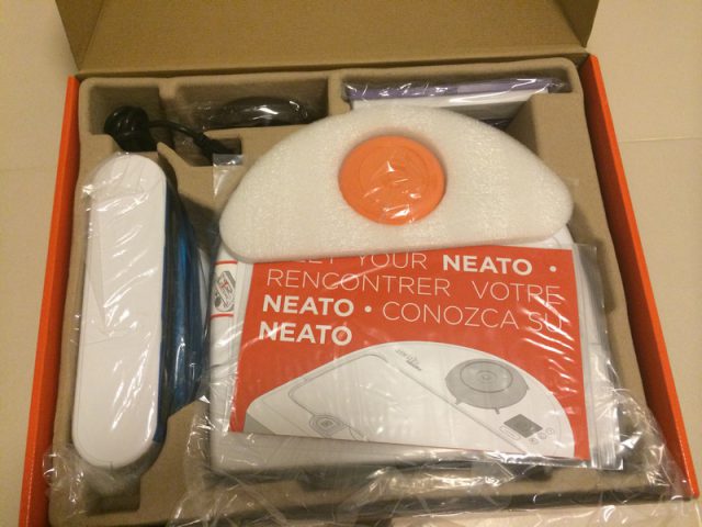 Neato Botvac 70e Box Unpacked Inside Uncovered