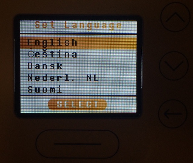 neato-botvac-70e-screen-set-language