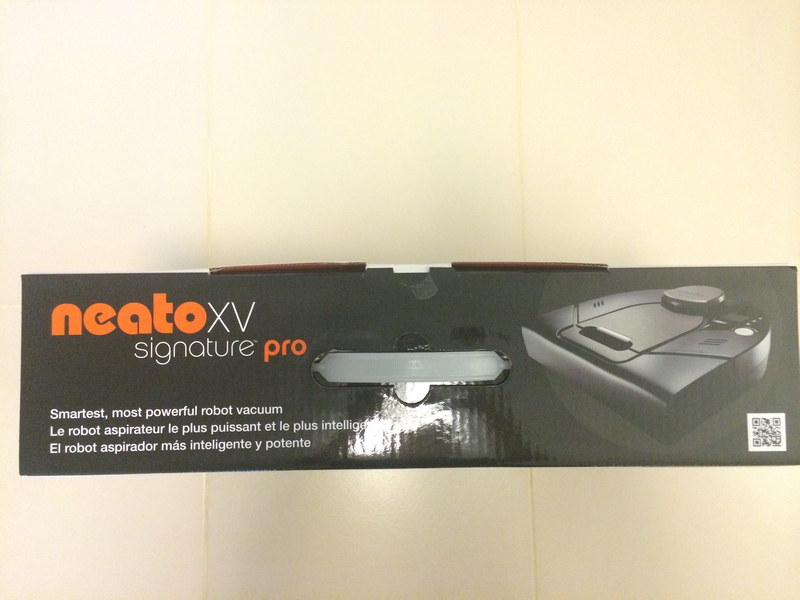 Neato XV Signature Pro