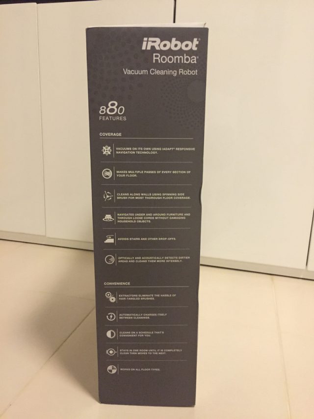 iRobot Roomba 880 Box Right
