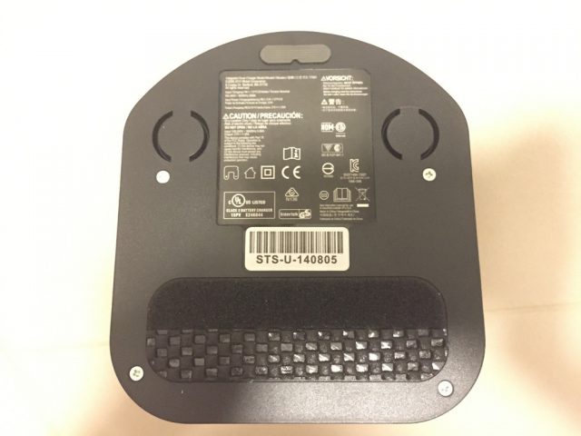 iRobot Roomba 880 Home Base Underside View