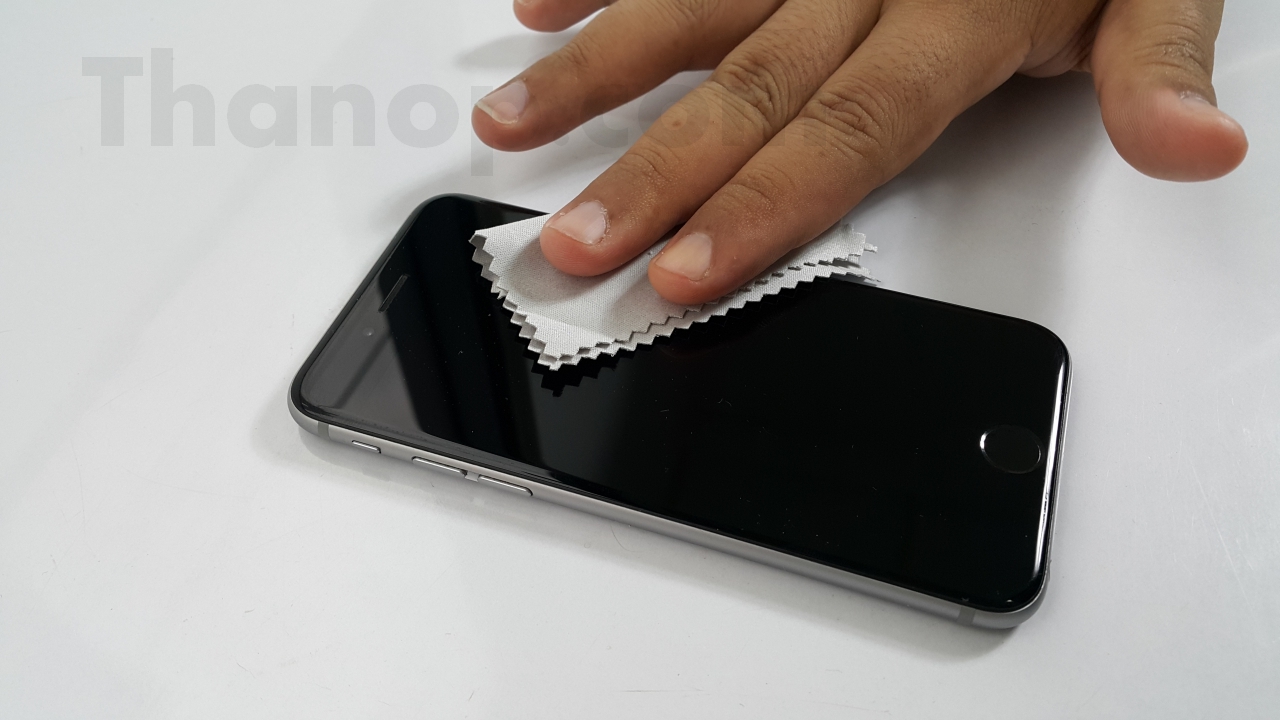 Commy Screen Guard Tempered Glass Installation 3