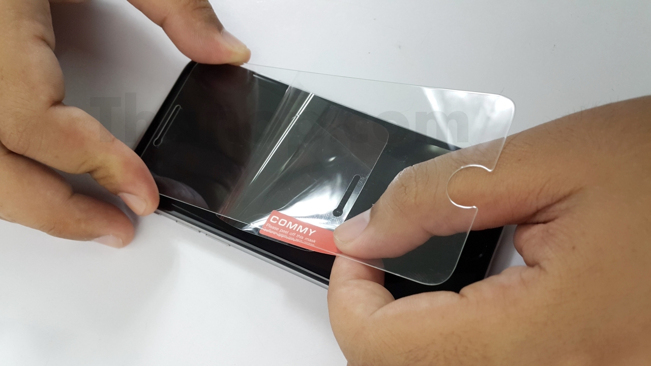 Commy Screen Guard Tempered Glass Installation 8