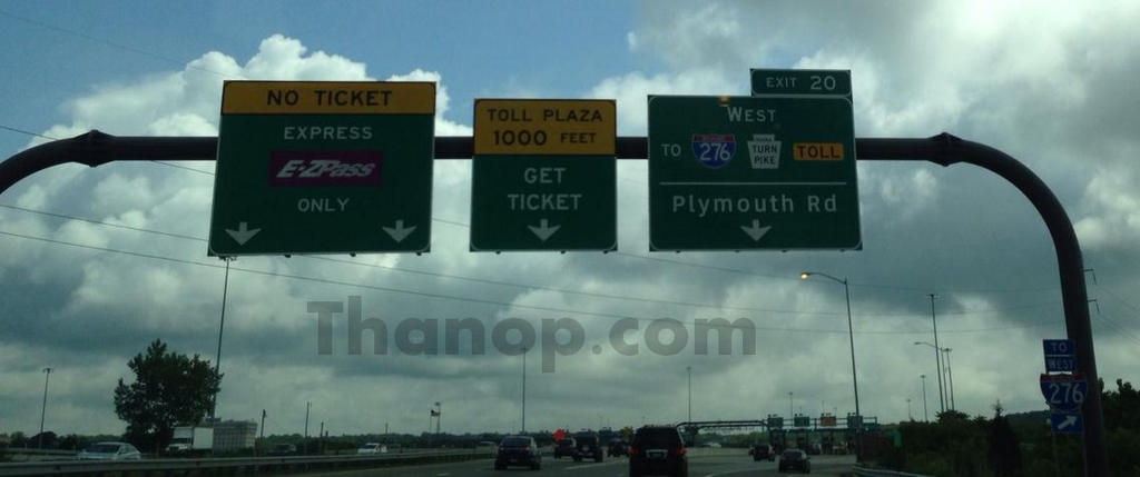 driving-in-usa-pay-toll-ahead