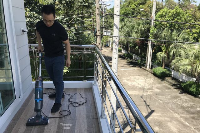 BISSELL Vac and Steam Working with Tile Balcony