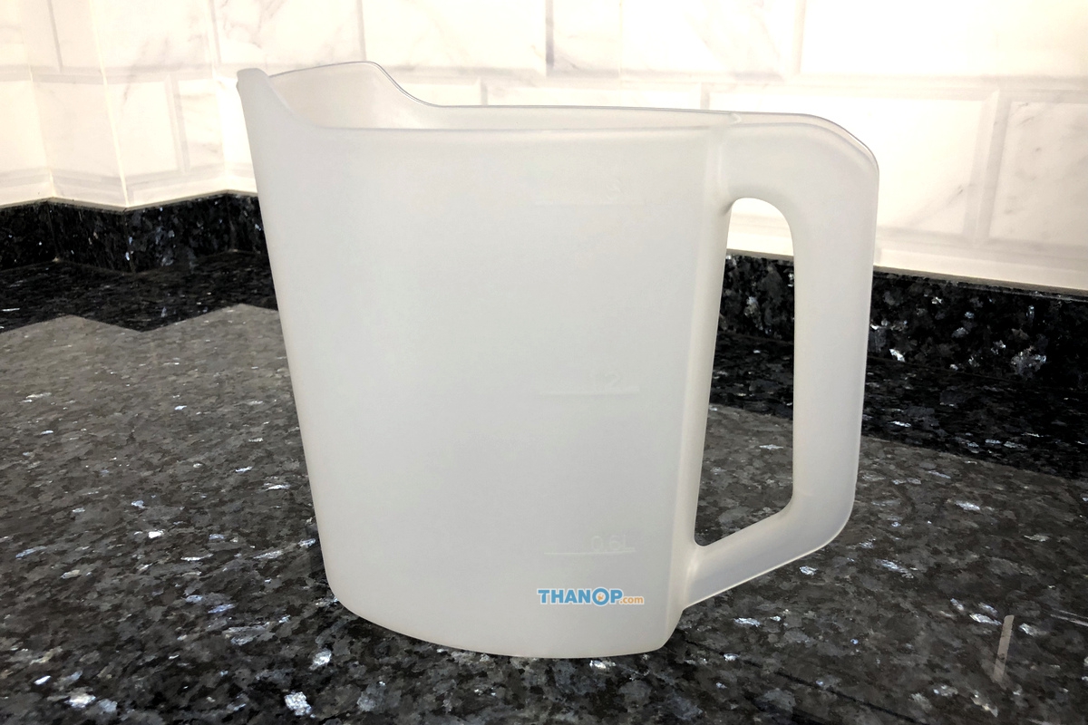mister-robot-home-dishwasher-measuring-jar