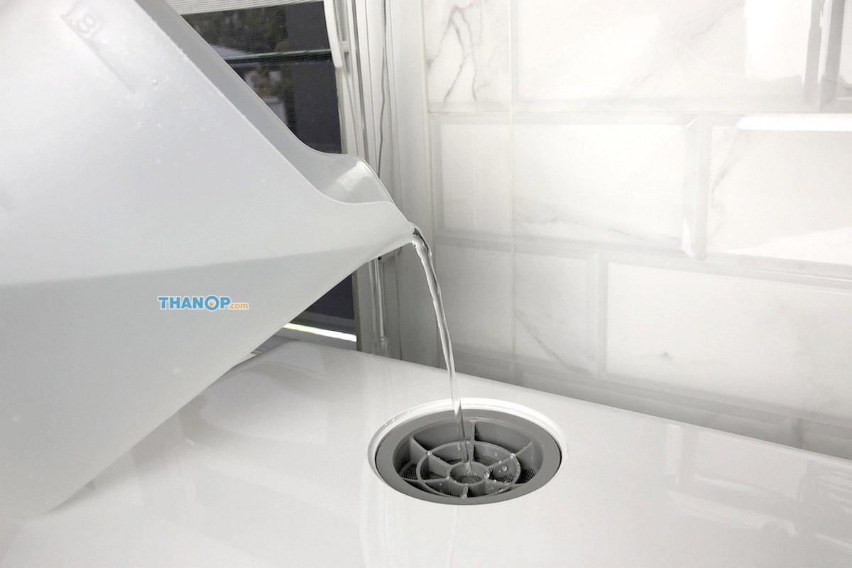 mister-robot-home-dishwasher-water-tank-filling