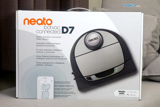 Neato Botvac D7 Connected Box Front