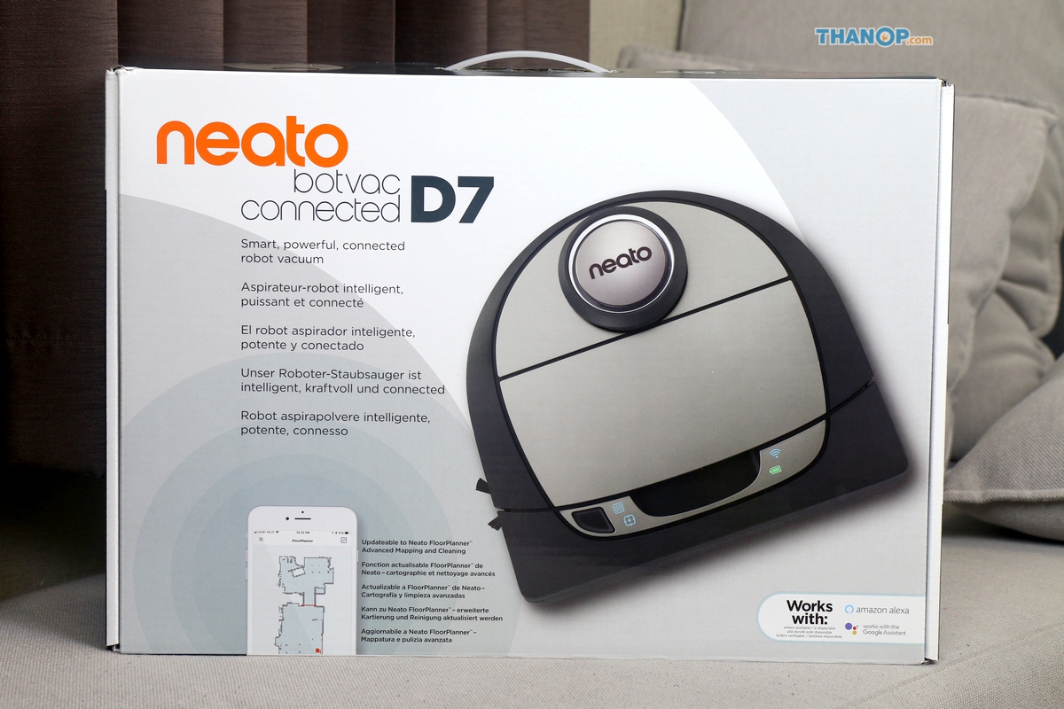 neato-botvac-d7-connected-box-front