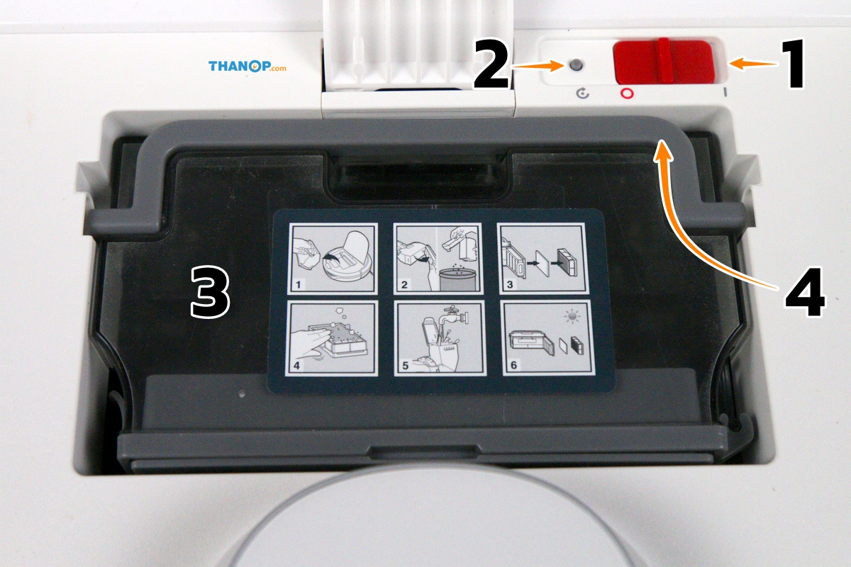 ecovacs-deebot-ozmo-900-component-inside