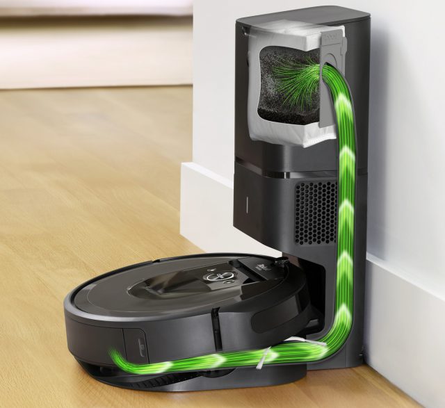 iRobot Roomba i7 Plus Feature Automatic Dirt Disposal