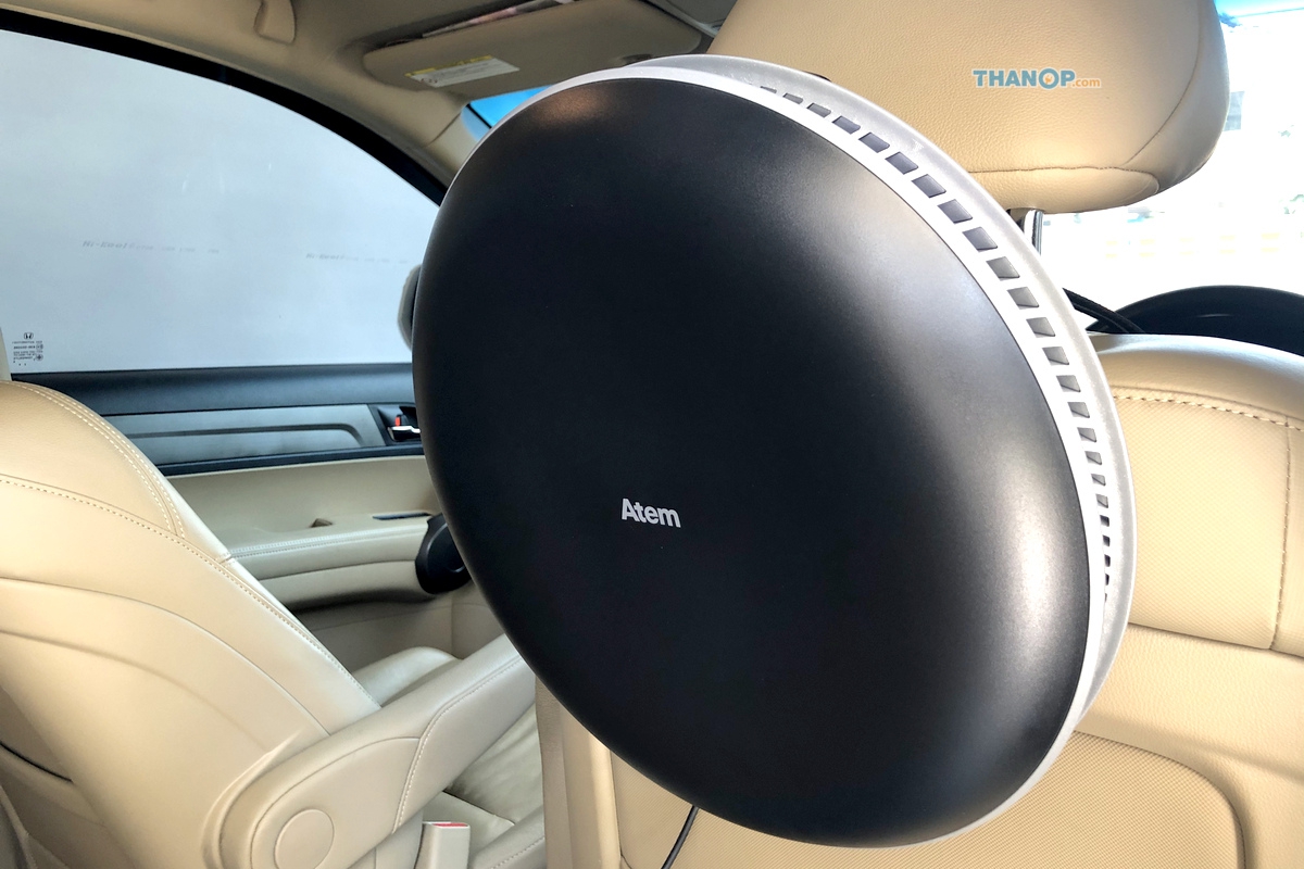 iqair-atem-car-mounted-in-the-car