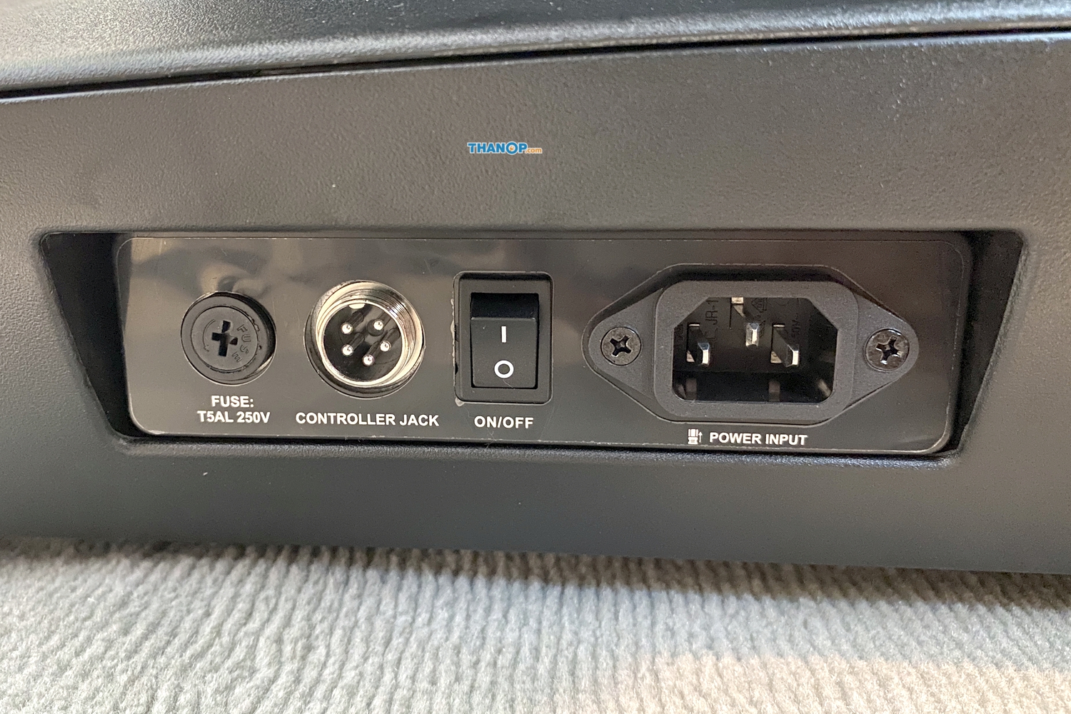 MAKOTO A307 USB Plug Socket and Storage Compartment