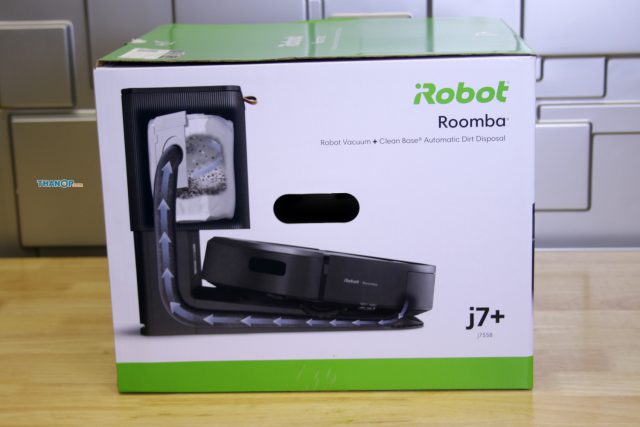 iRobot Roomba j7 Plus Box Left and Right