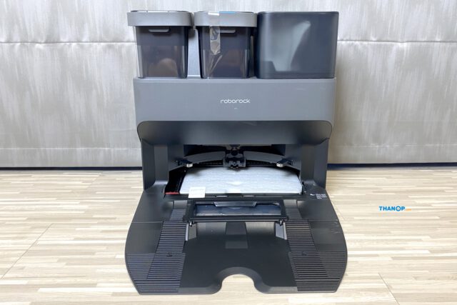 Roborock S7 MaxV Ultra Auto-Empty Wash Fill Dock