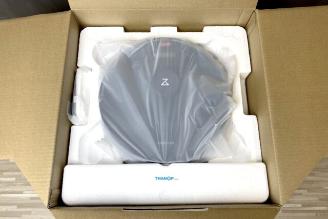 Roborock S7 MaxV Ultra Box Unpacked