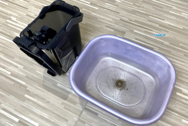 Roborock S7 MaxV Ultra Dirty Water After Washing Mop Cloth