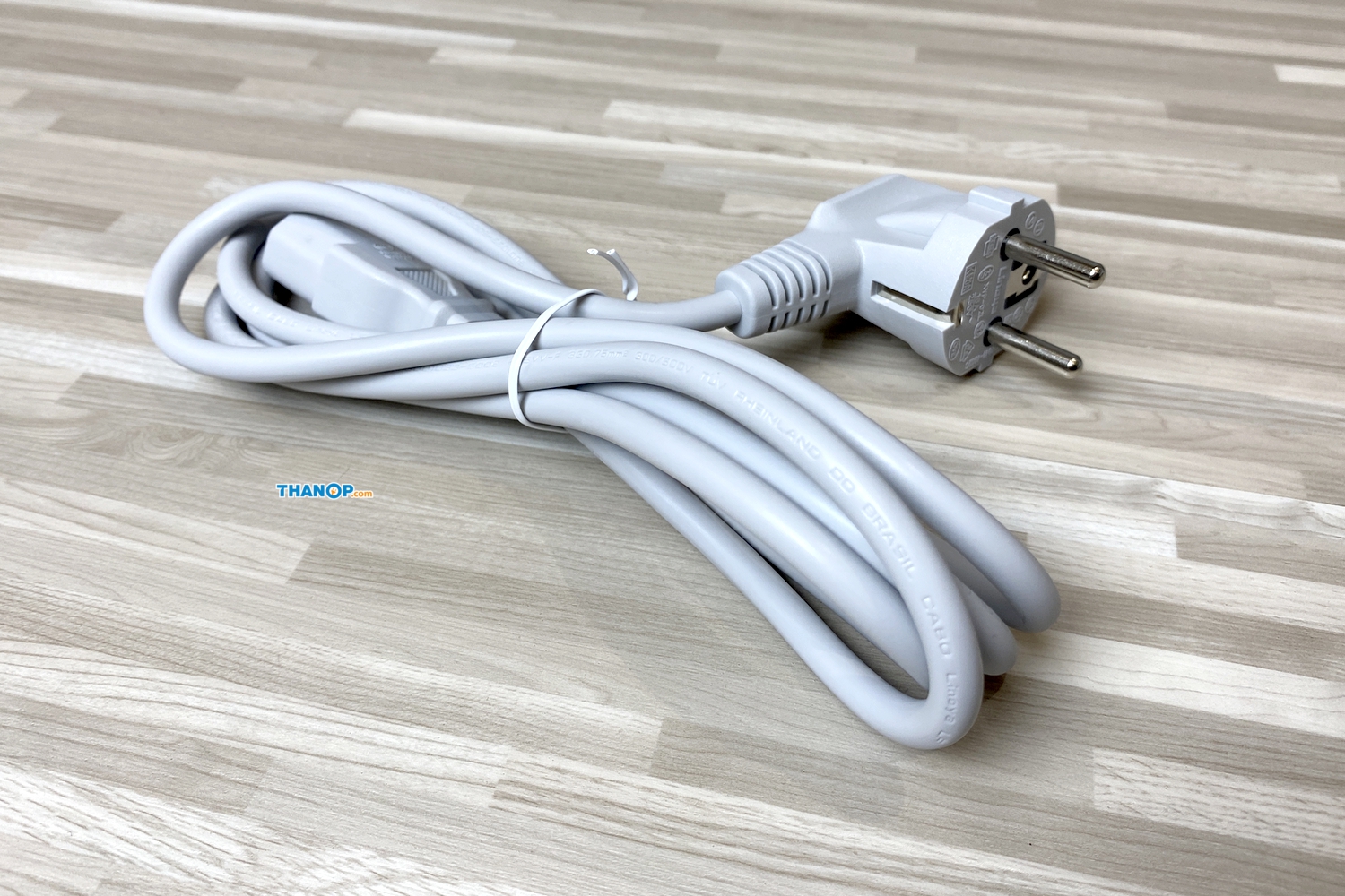 roborock-s7-maxv-ultra-power-cord